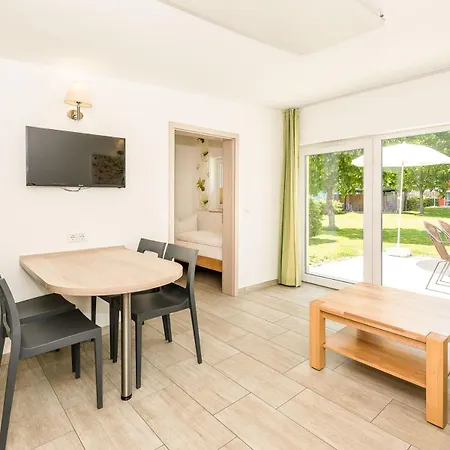 Holiday home Bungis,de - 28 Ferienhaeuser Am Grimnitzsee Barrierefrei G9